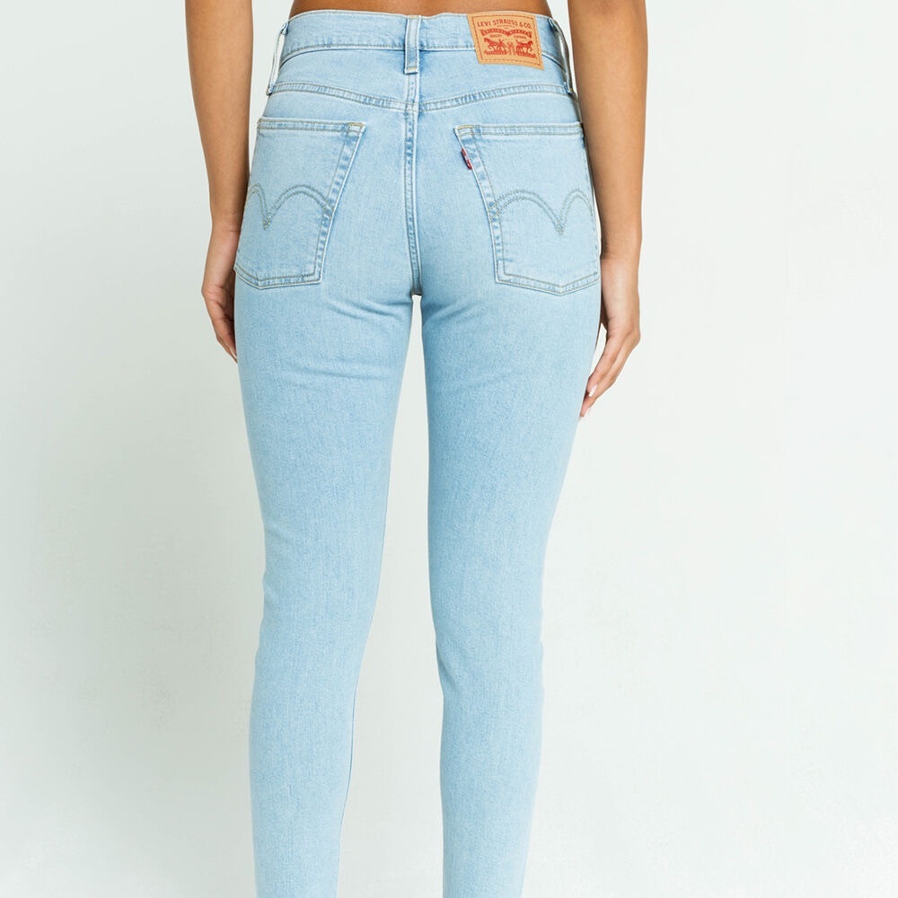 Levi’s Wedgie Skinny Jeans